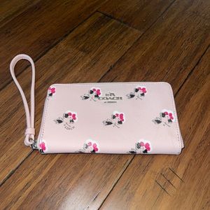 Coach Floral Crossgrain Leather East/West Universal Wristlet Wallet Pink #63965